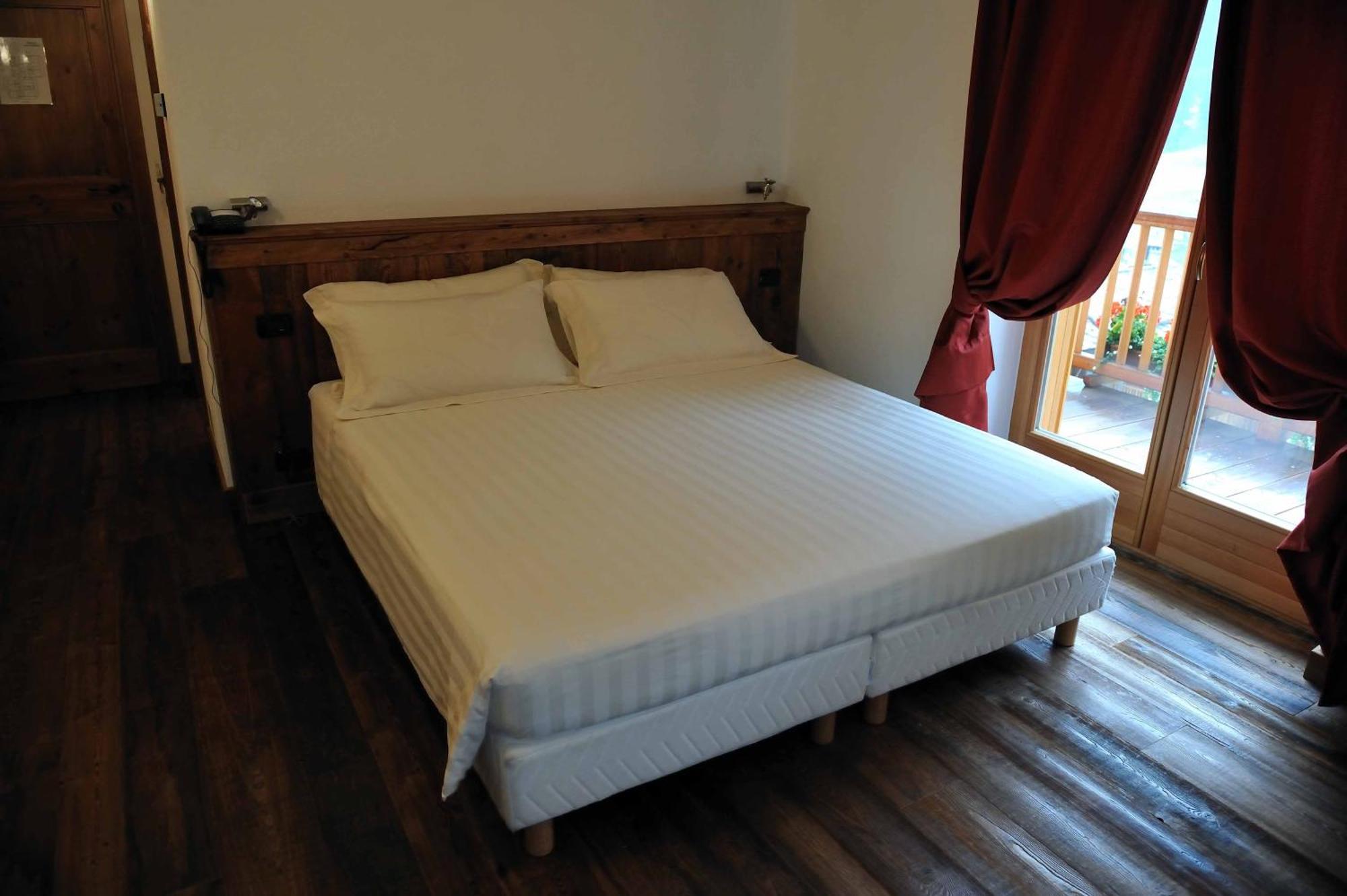 Ellex Eco Hotel Gressoney-La-Trinite Room photo